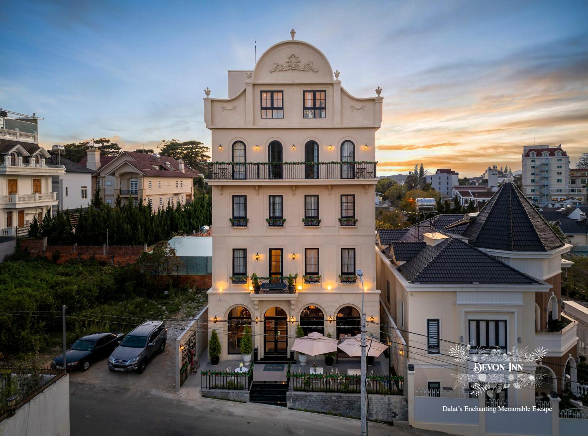 Devon Inn Khu Chi Lăng Exterior foto